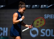 阿扎伦卡在DWG比赛中大胜，逆转引发热议！