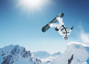 JackeyLove连续七场比赛得分超过持续失利，快船不断突破！引发球迷热议